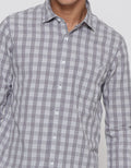 Lois Long Sleeve Shirt Small Plaid Motif