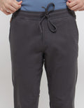 Lois Cotton Twill Fashion Fit