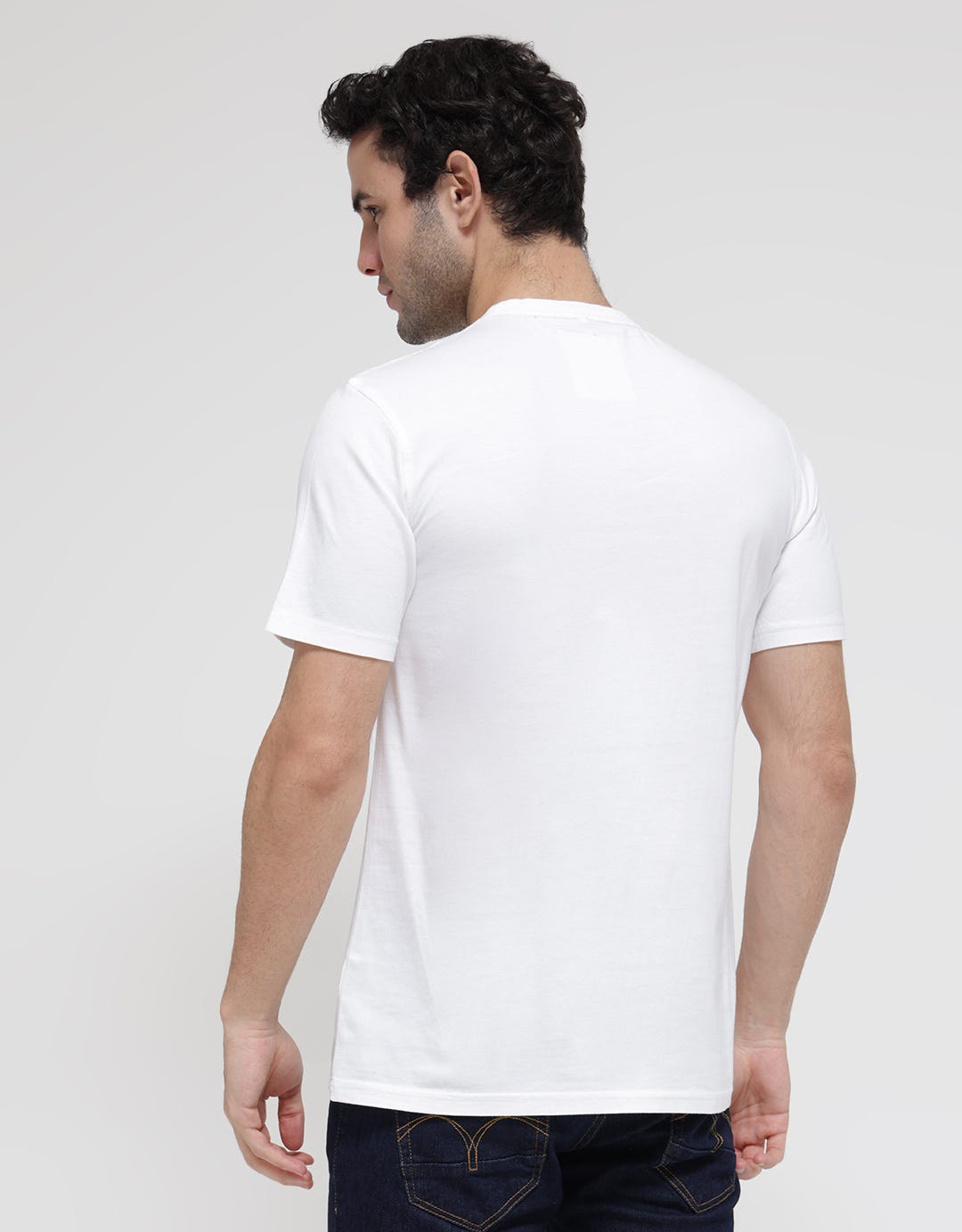 Lois Natural Mountain Kaos Casual Pria