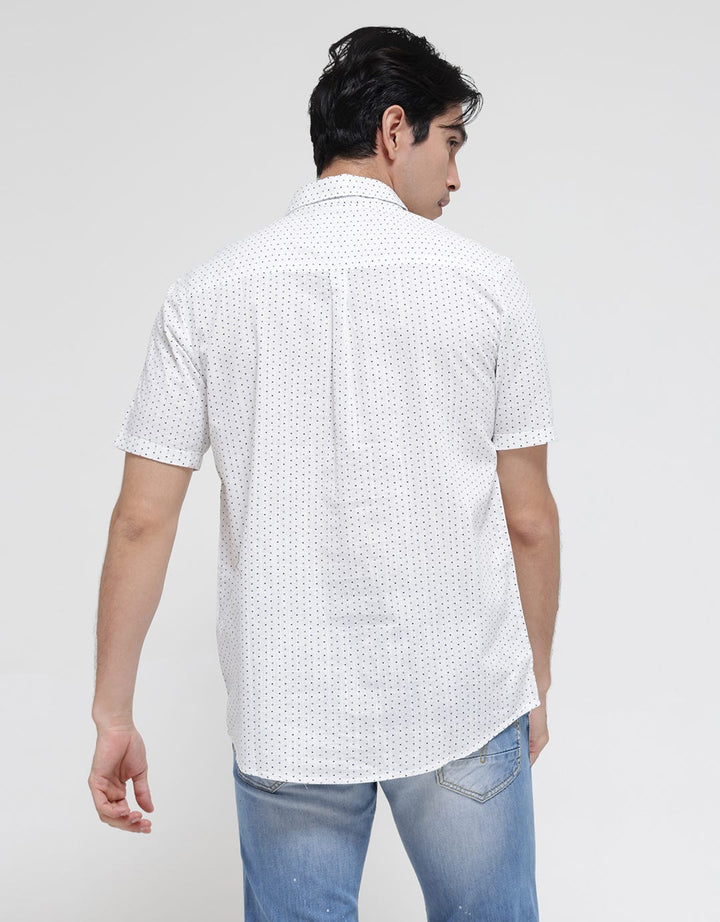 Lois Classic Plain Kemeja Pria