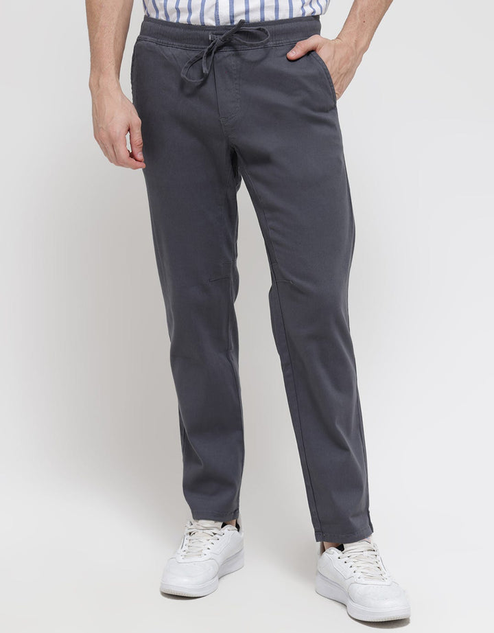 Lois Cotton Twill Fashion Fit