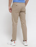 Lois Cotton Twill Fashion Fit