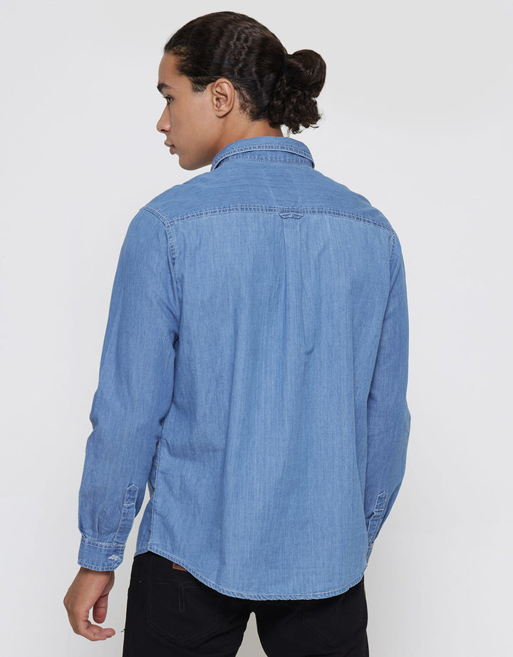 Lois Denim Pocket Kemeja Lengan Panjang Pria