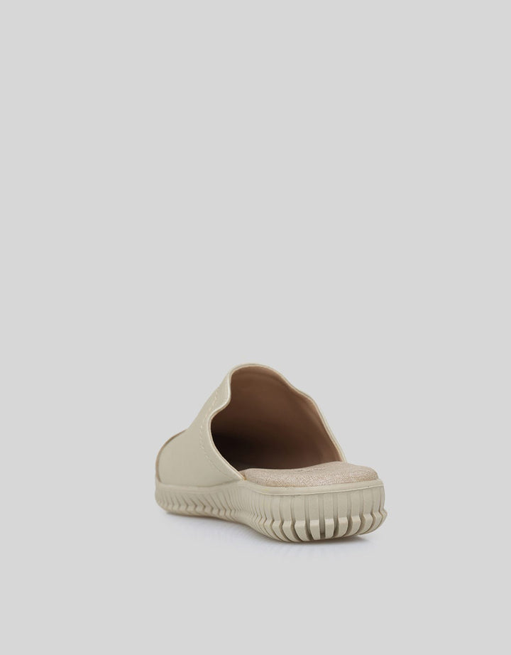 Triset Bustong Slip On Shoes
