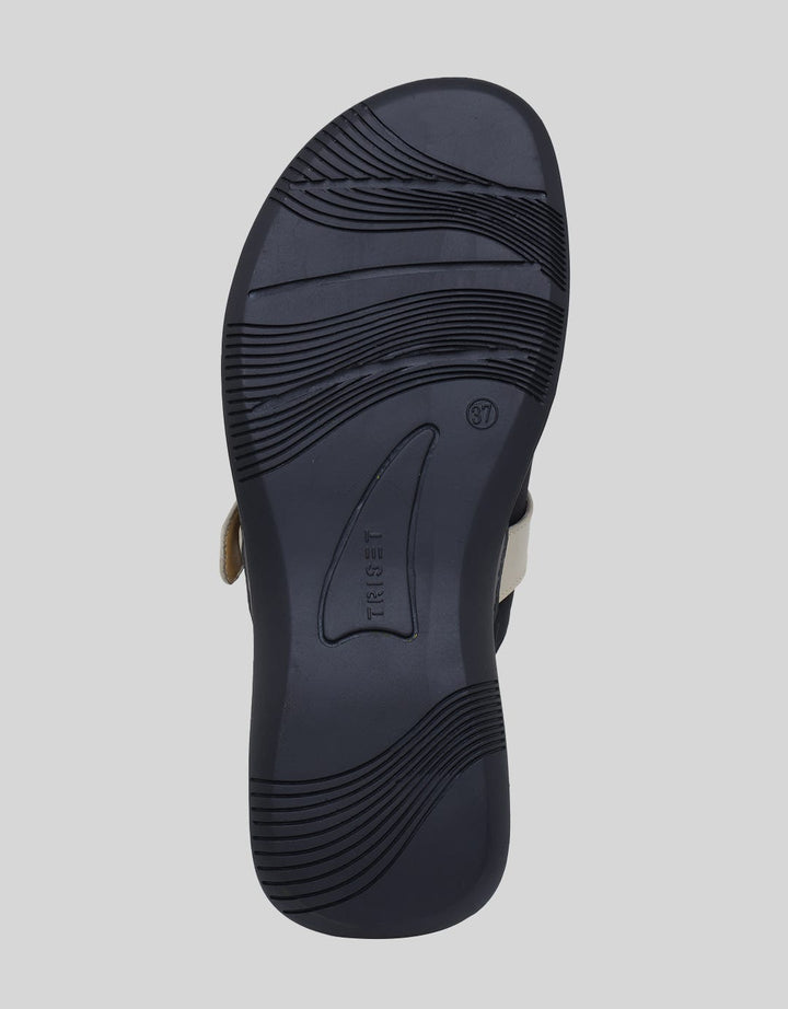 Triset Flat Buckle Sandals