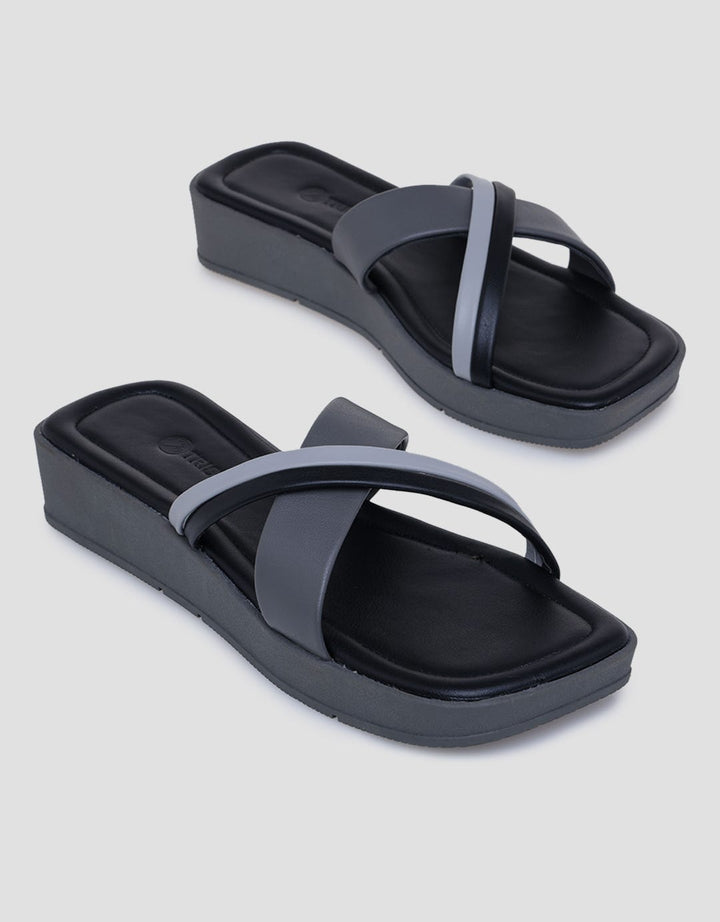 Triset Cross Strap 02 Flat Sandals