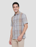 Cardinal Casual Motif Kotak Colorful Kemeja Pria