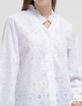 Triset Lace Detail Collar Blouse Wanita