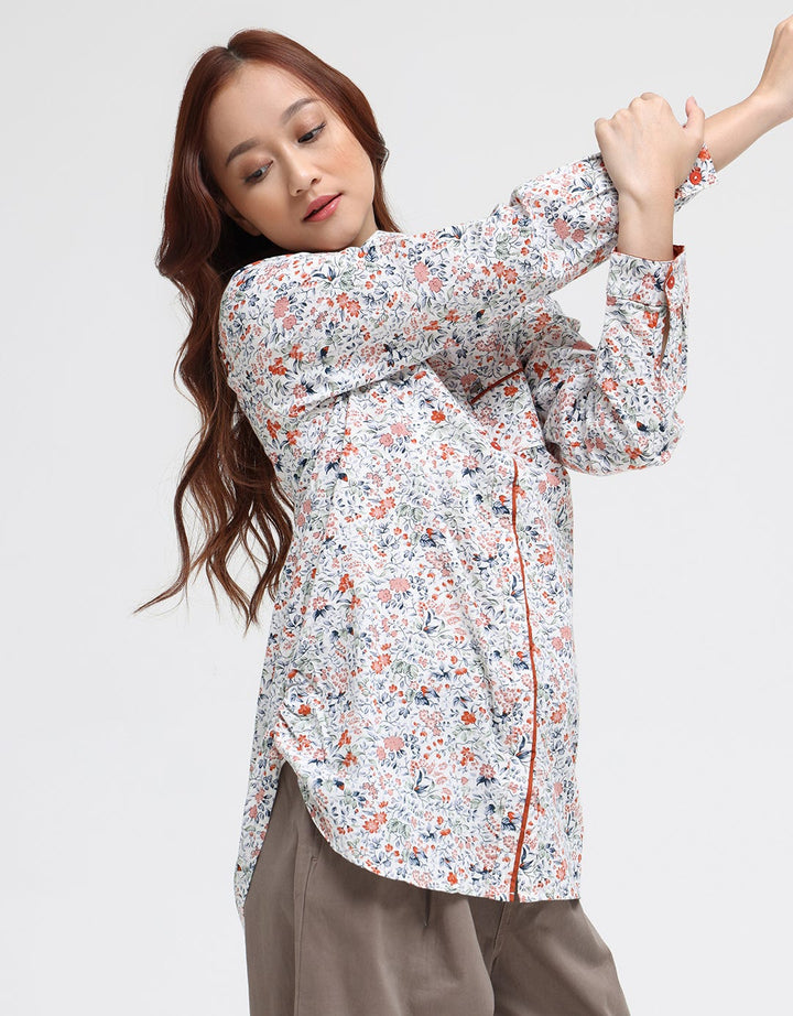 Triset Casual Flower Motif Blouse