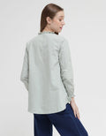Triset Laces Collar Blouse Wanita