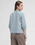 Triset Embro Detail Blouse Wanita
