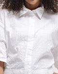 Triset Crop Square Blouse Wanita