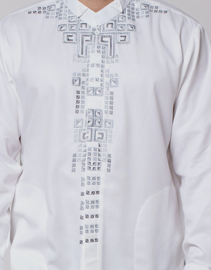 Arjuna Veda Koko Cubisymmetric