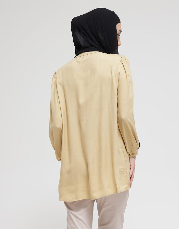 Annisa Blouse Plain With Gather On Chest