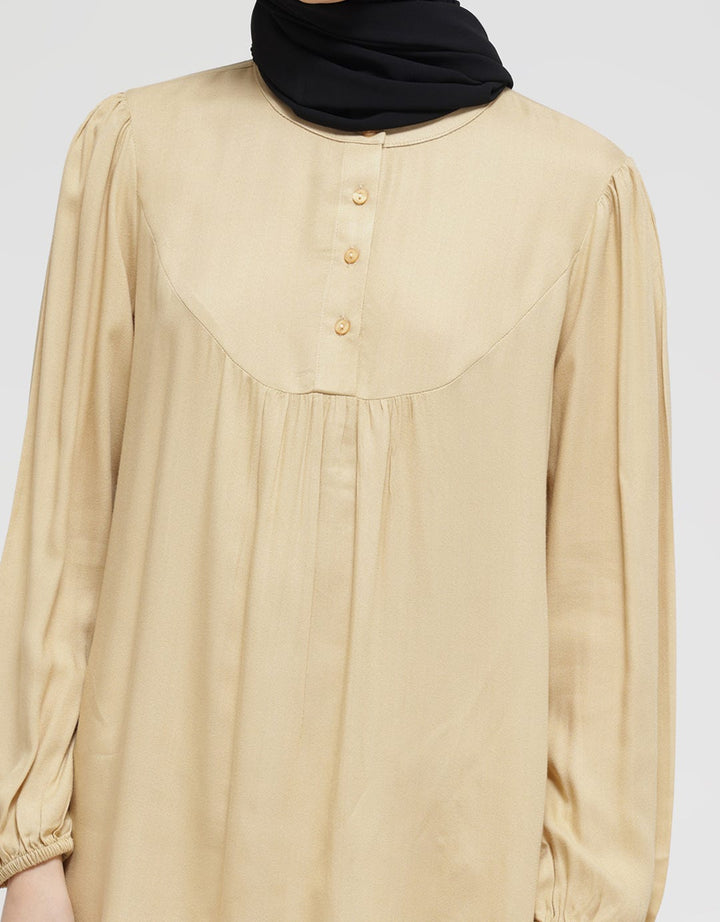 Annisa Blouse Plain With Gather On Chest