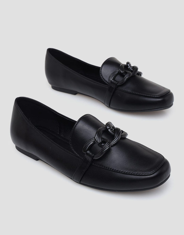 Details DCX Moccasin Loafer Women