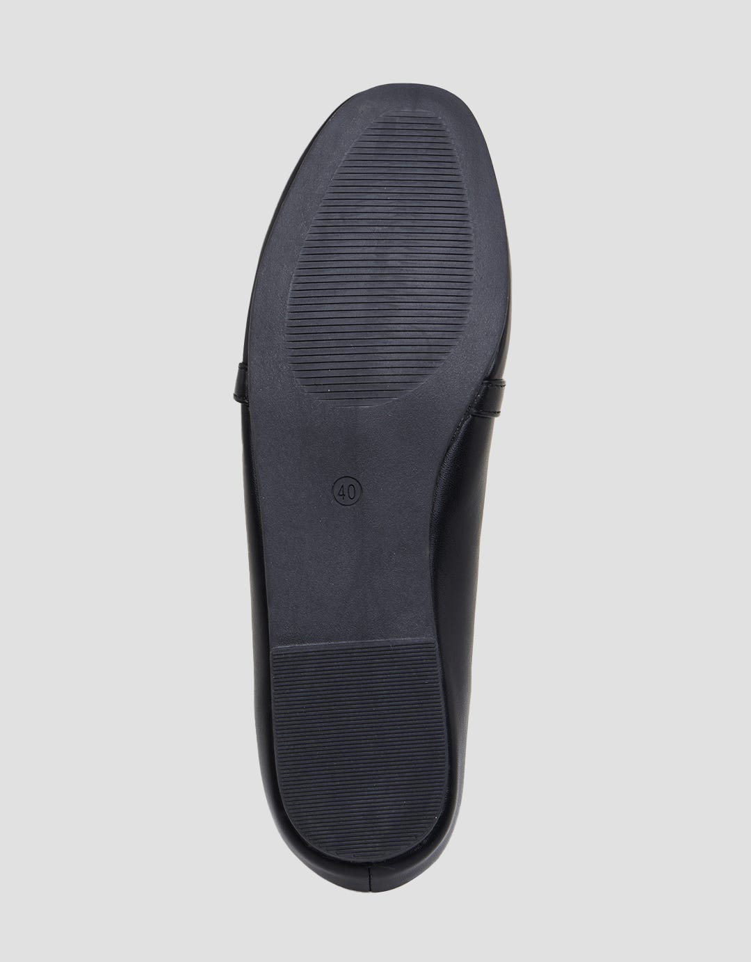 Details DCX Moccasin Loafer Women