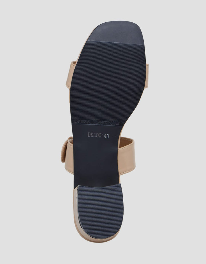 Details Slipper Sandals Women