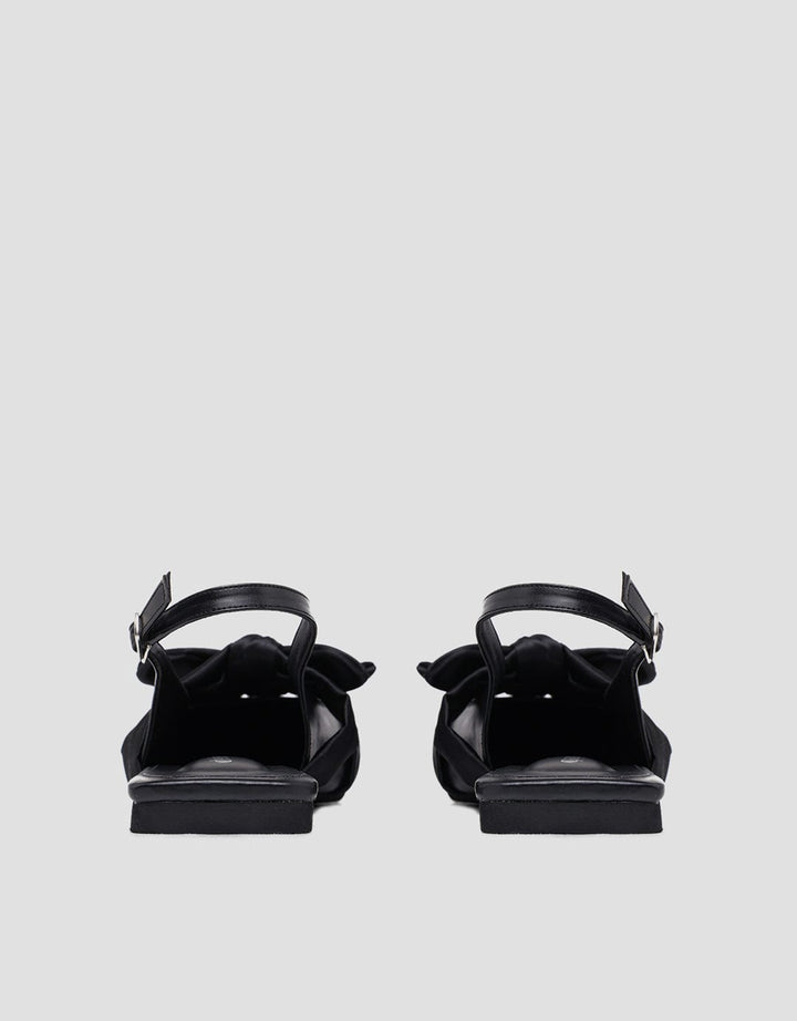 Details Ribbon Strap Sepatu Slingback Wanita