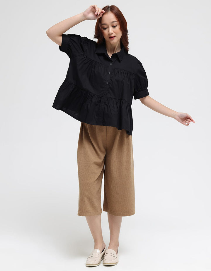 Details Frills Front Blouse Wanita