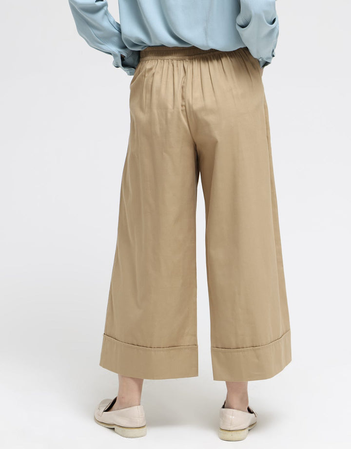 Details Long Pants With Front Ribbon 
