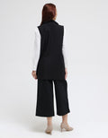 Details Long Vest With 4 Buttons