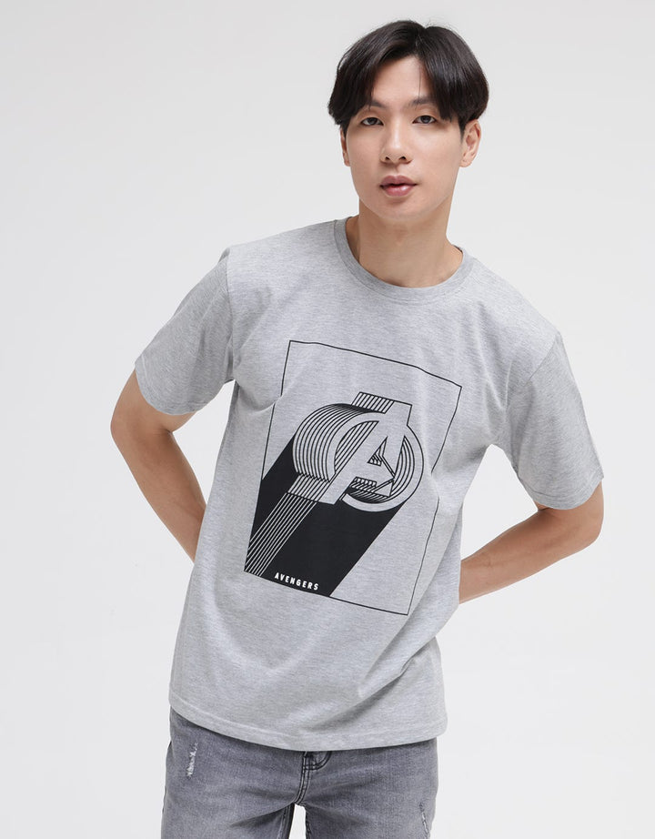 Marvel Avengers Multiple Logo Kaos Pria