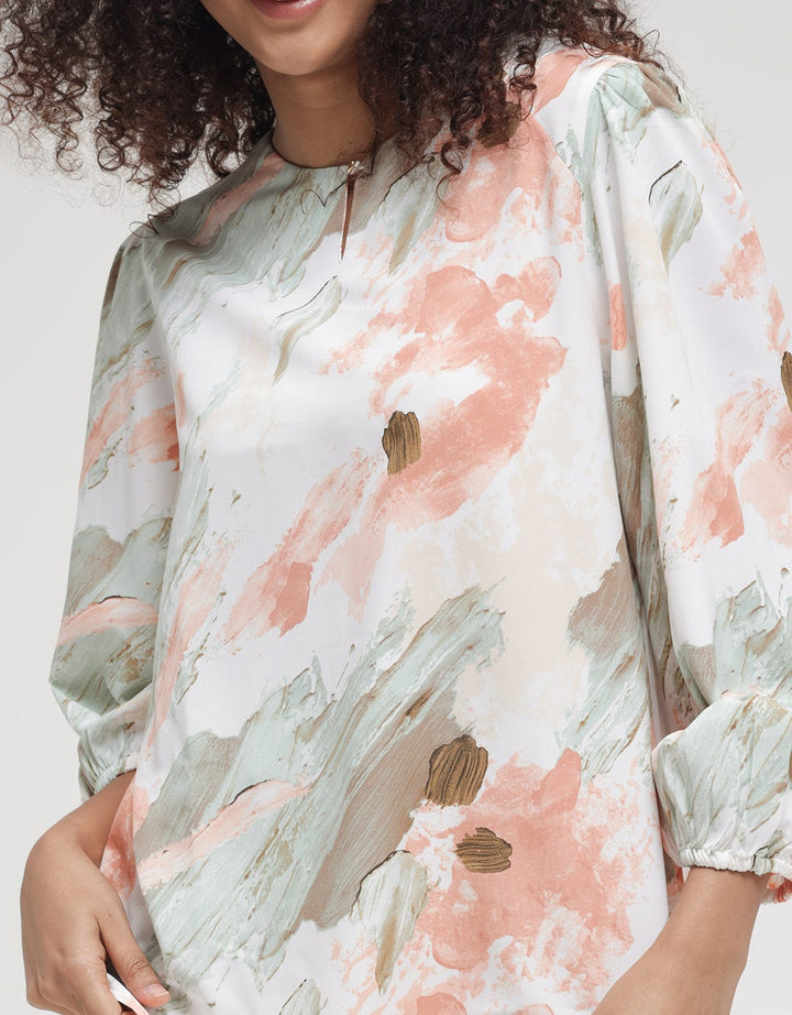 St. Yves Papertouch Printed Blouse Wanita