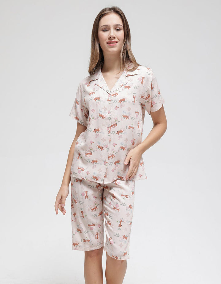 Nevada Short Sleeve Pajama Capri Pastel Cat