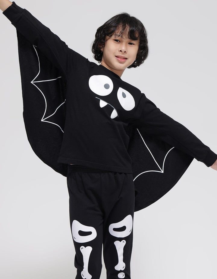Little M Long Sleeve T-Shirt Halloween Sayap Bat