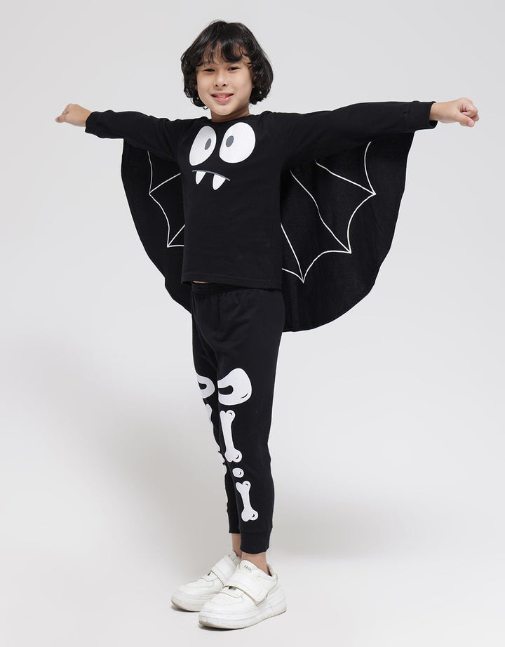 Little M Long Sleeve T-Shirt Halloween Sayap Bat
