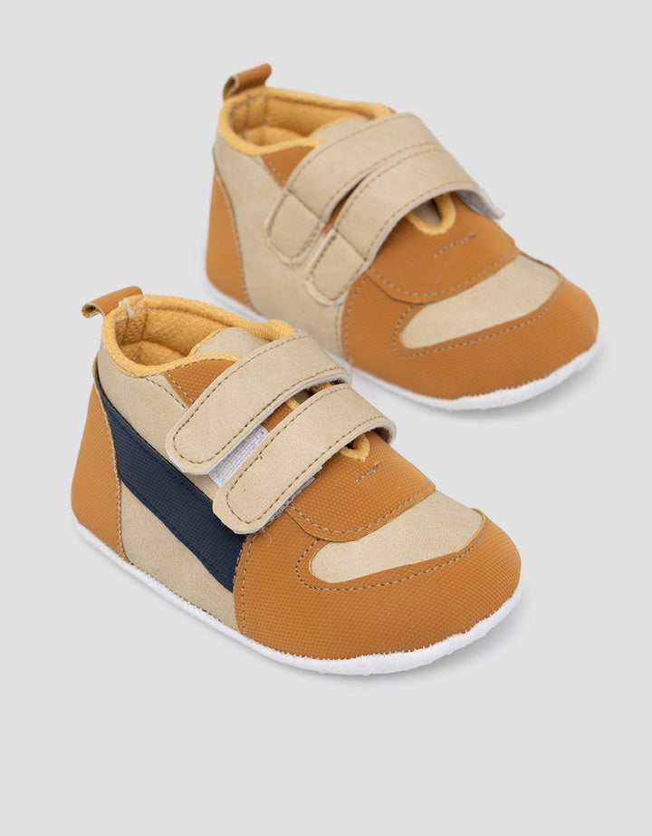 Pipiniko Tri Colors Baby Boy Shoes