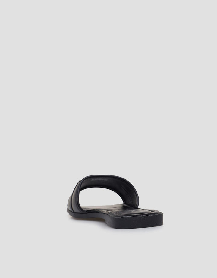Connexion Gold Buckle Slipper Sandal Wanita