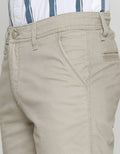 Cardinal Casual Celana Pendek Chinos Bermuda Pria