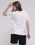 Marvel Black Widow Print Kaos Wanita