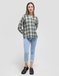 Connexion Kemeja Lengan Panjang Hai Neck Skipper Wanita
