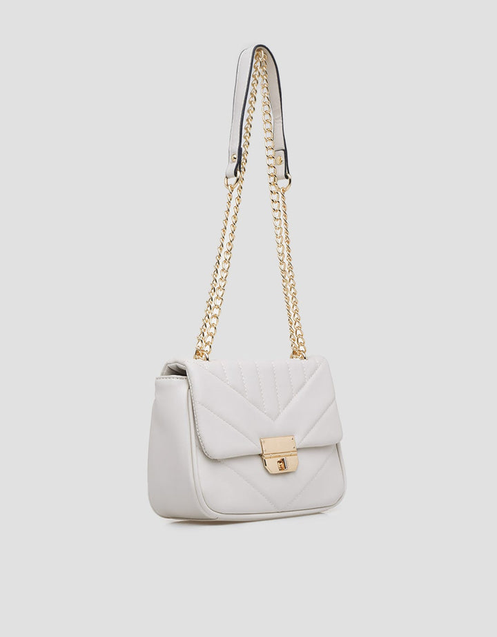 Connexion Crossbody Bag Chain Roxy3