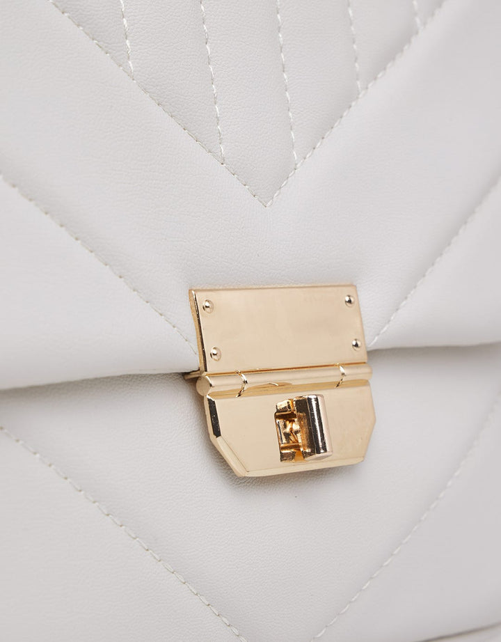 Connexion Crossbody Bag Chain Roxy3
