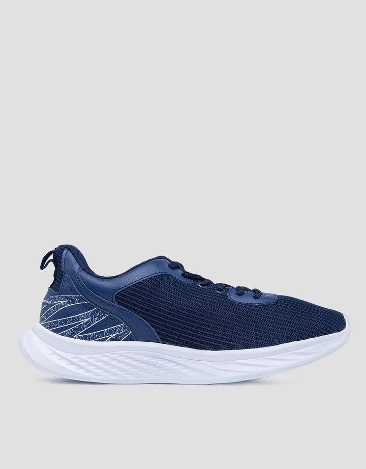 Yongki Komaladi Run Sneakers Pria