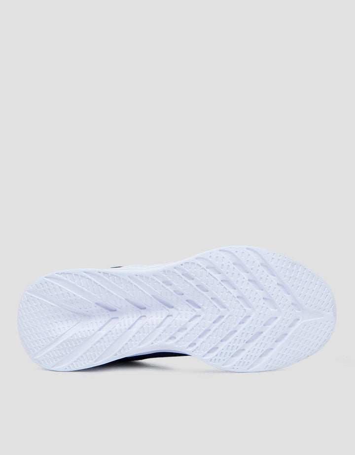 Yongki Komaladi Run Sneakers Pria