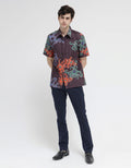 Arjuna Weda Hem Batik Cumik Warna