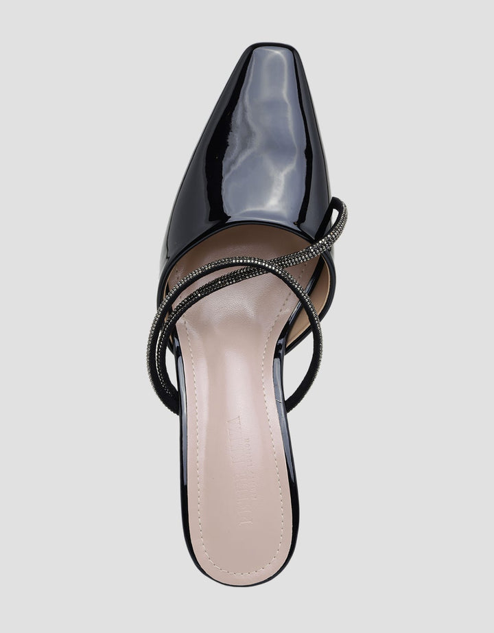 Peter Keiza Heels Back Open