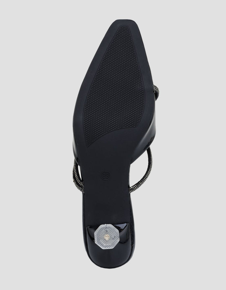 Peter Keiza Heels Back Open