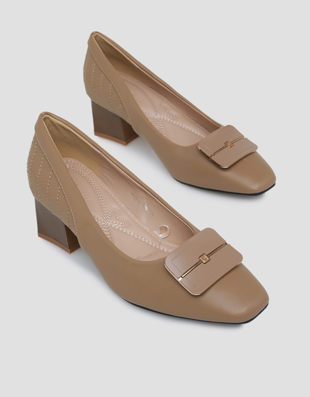 Peter Keiza Heels Bag Model