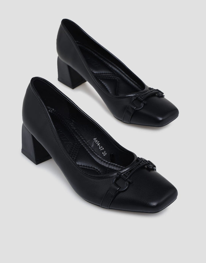 Peter Keiza Heels Buckle Model