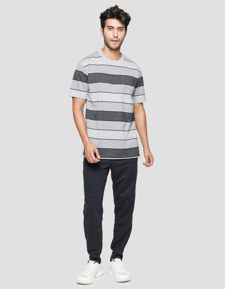 Cole Stripes Pocket Kaos Casual Pria