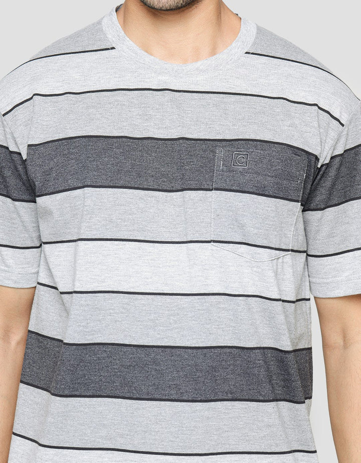 Cole Stripes Pocket Kaos Casual Pria