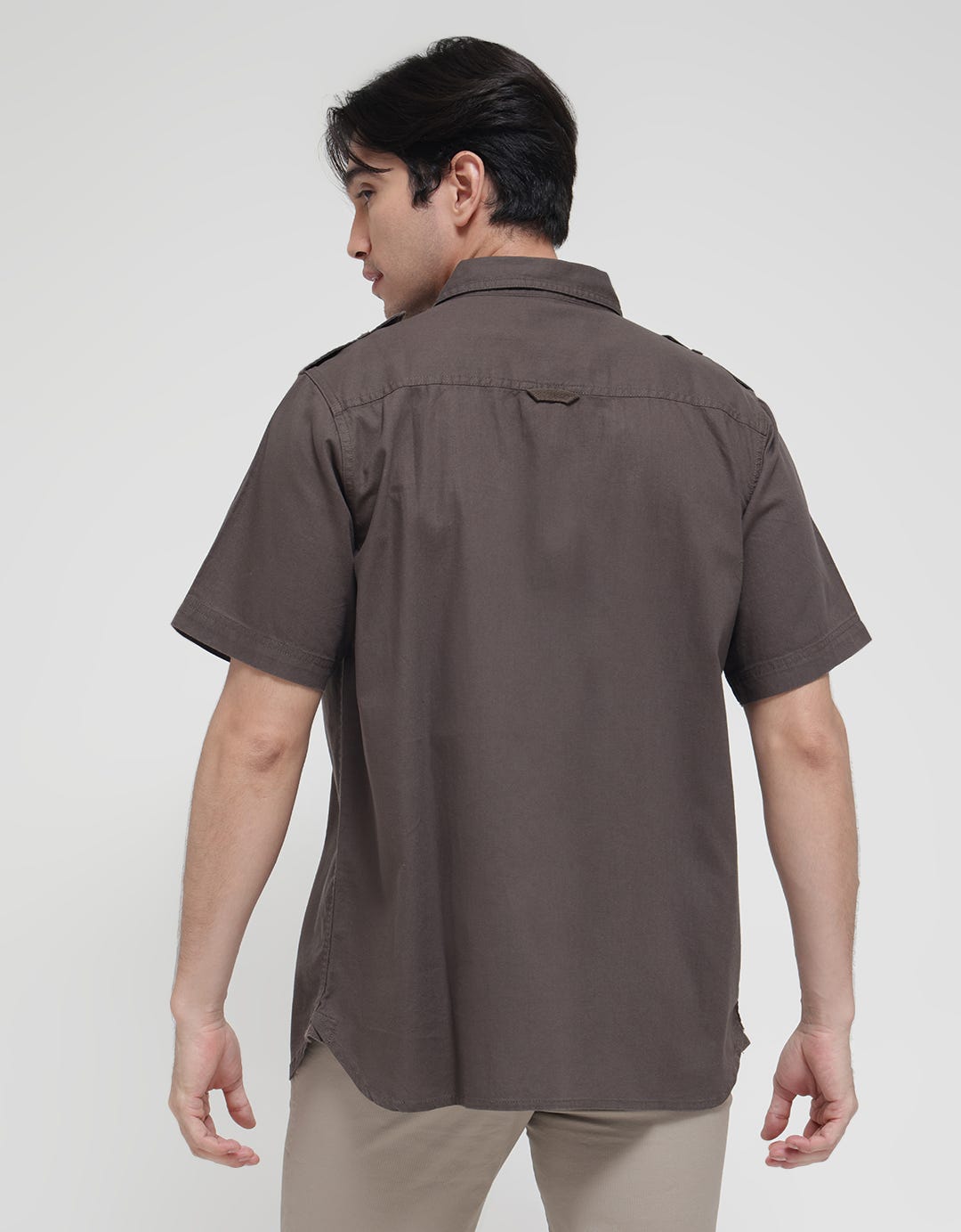 Cole Short Sleeve Shirt Solid Army Look