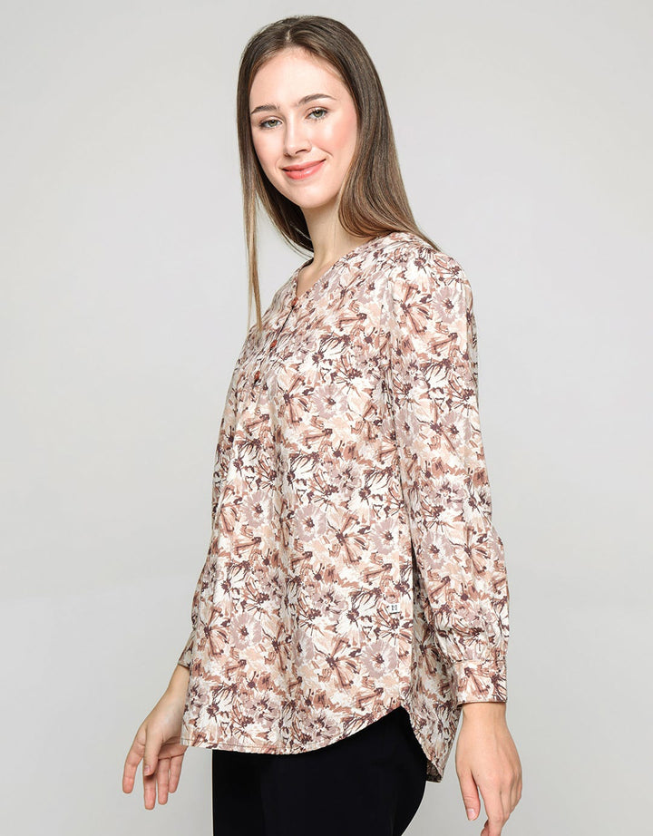 Expand Gretha Women's Blouse