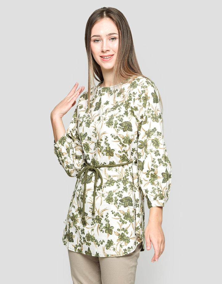 Expand Blanche Blouse